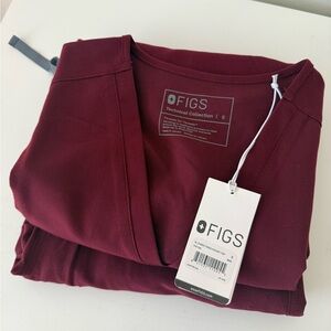 Figs Burgundy Scrub Set